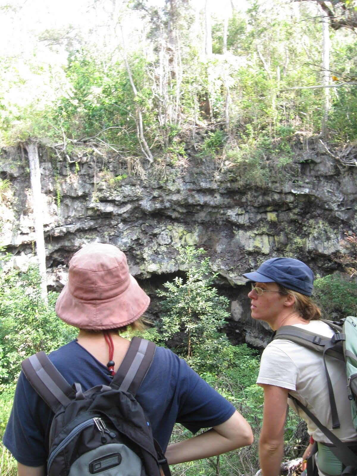 Service Project with Parks Department - Pacific Quest: Wilderness Therapy for Teens & Young Adults